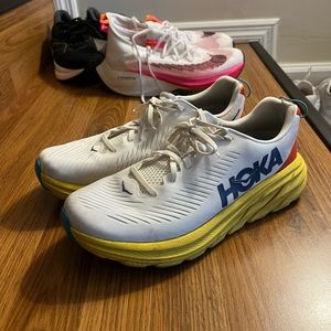 Hoka Rincon 3
